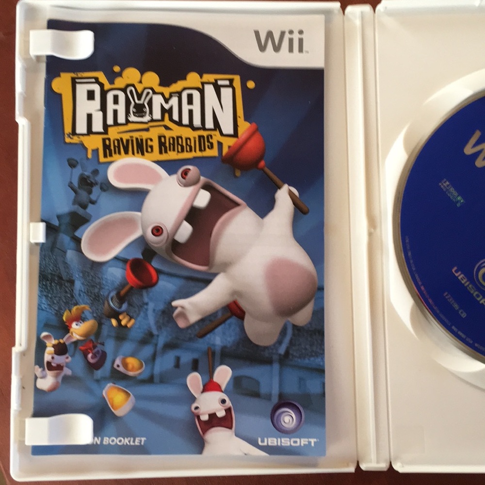 RayMan Raving Rabbids for the Wii - Picture 3 of 4